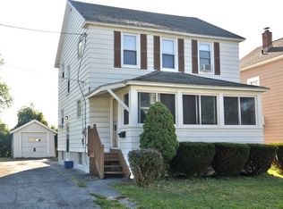 162 Edgeware Rd, Syracuse, NY 13208