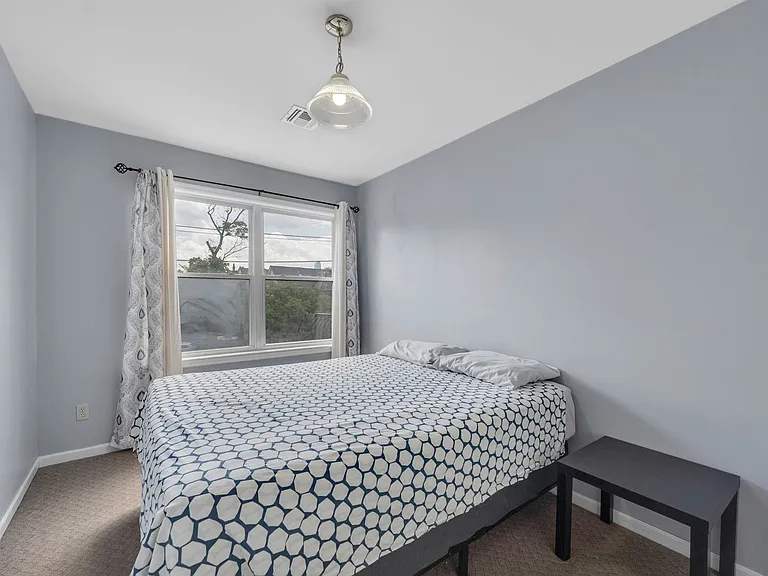 4413 Park Ave #2L — Photo 7