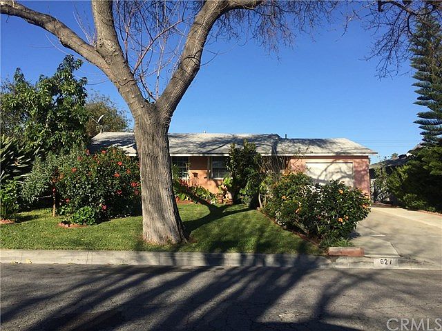 1st image of 627 Molinar Ave