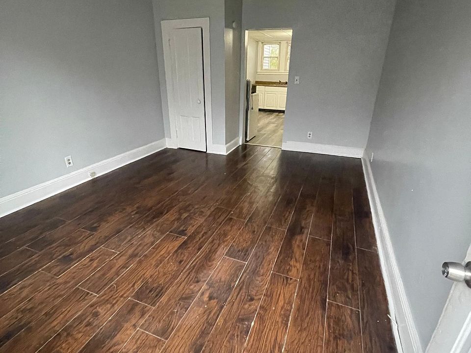 2nd image of 293 E Main St