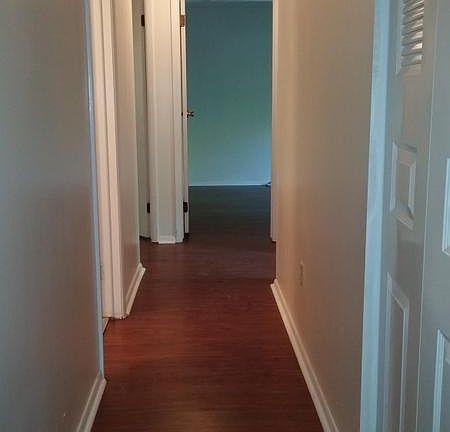 4th image of 5899 Chatham Ct