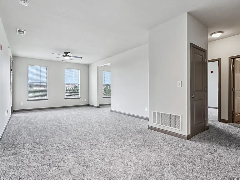 Flats at 146 | Specials Available — Photo 27