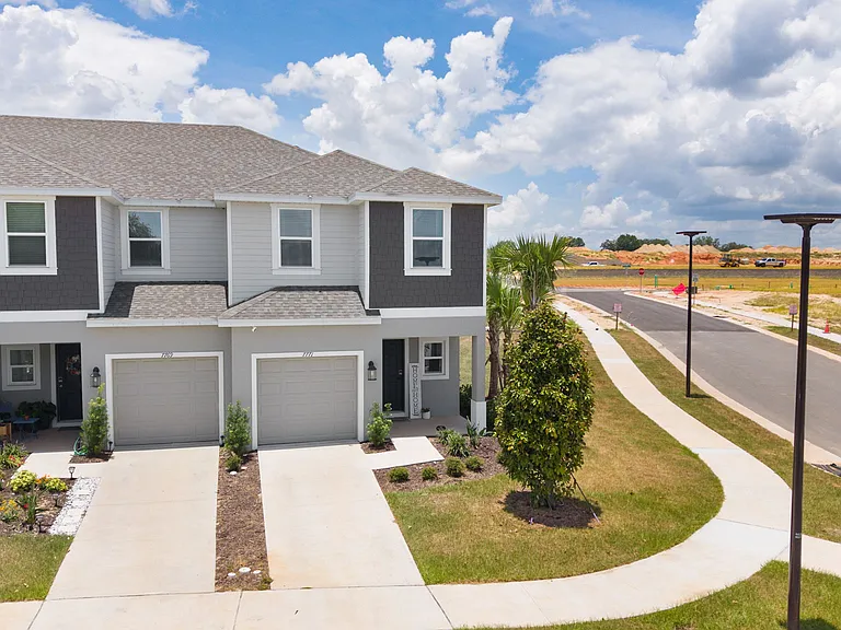 7771 Waterscape Dr — Photo 6