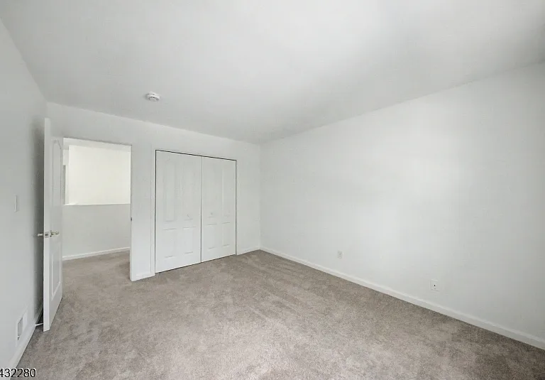 415 Union St — Photo 31