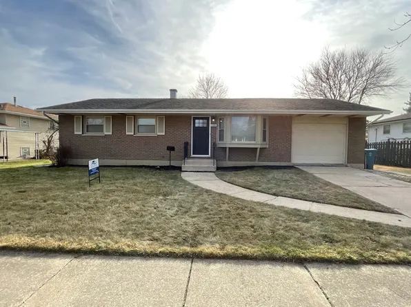 1319 E 156th St, South Holland, IL 60473