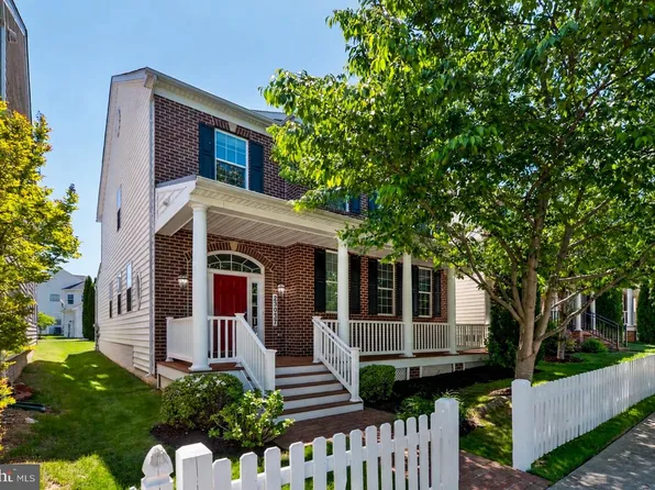 23037 Spicebush Dr, Clarksburg, MD 20871