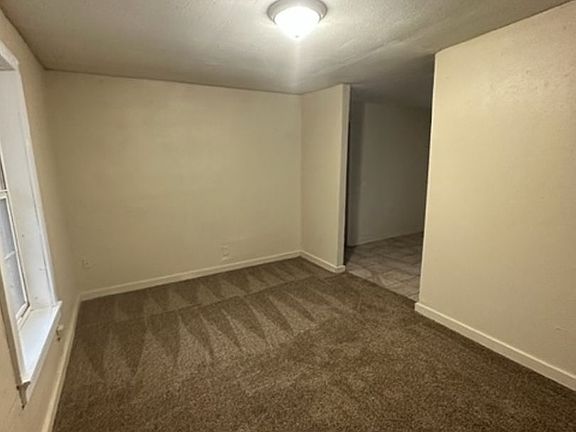 2nd image of 549 Westmoreland St