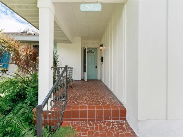 1580 Arizona Ave NE, Saint Petersburg, FL 33703