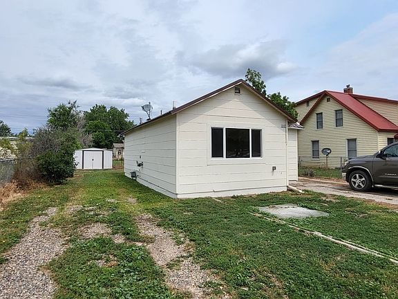 2nd image of 315 Marion St