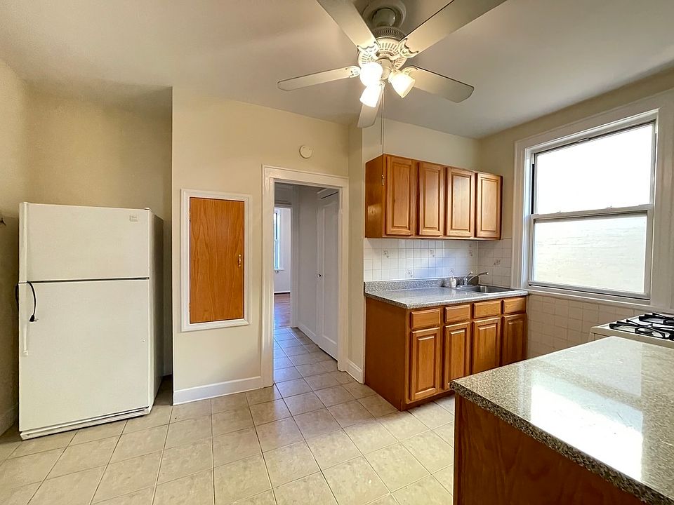 1st image of 30-42 33rd St #3I