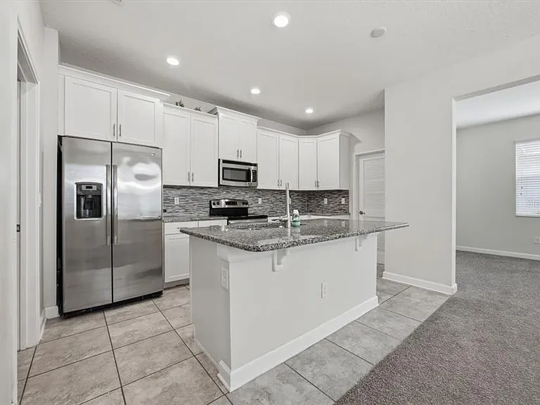 11854 Sonnet Ave — Photo 7
