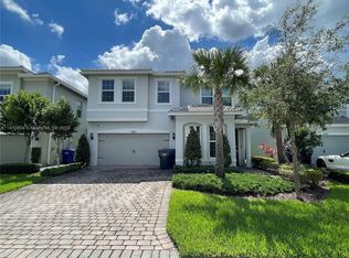 1487 Pongam Ter, Hollywood, FL 33021