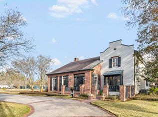 2919 Fairway Dr, Baton Rouge, LA 70809