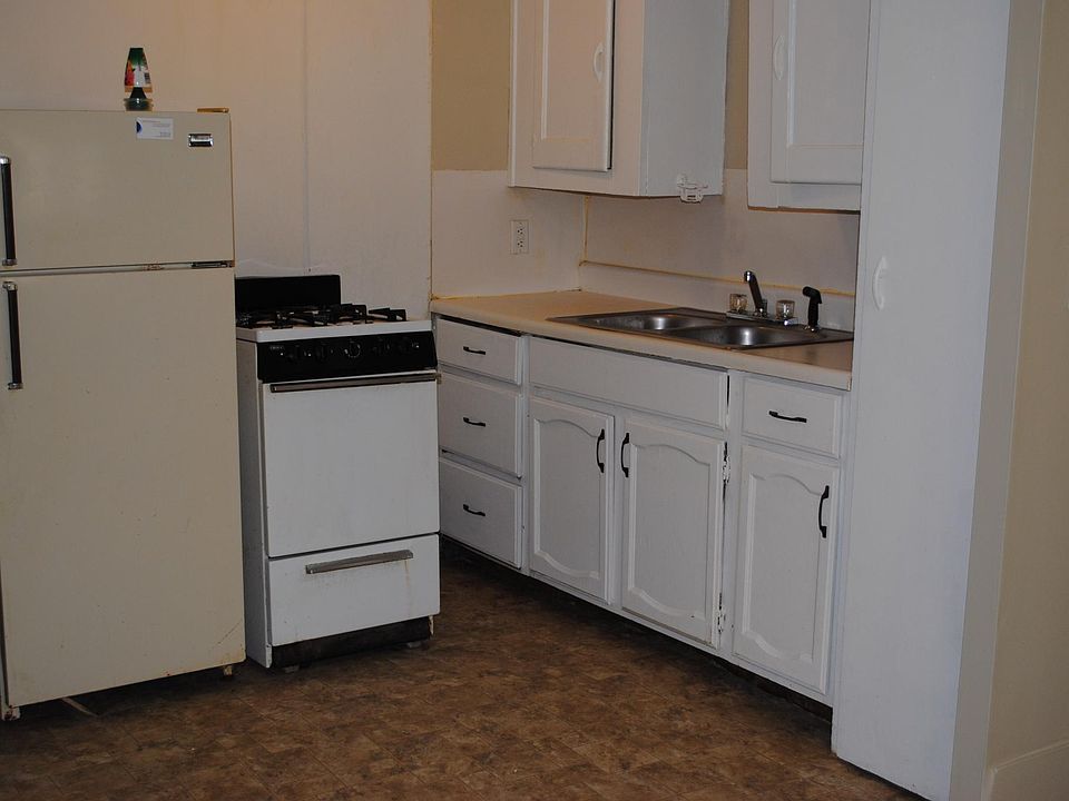 2nd image of 563 W Corunna Ave APT 6
