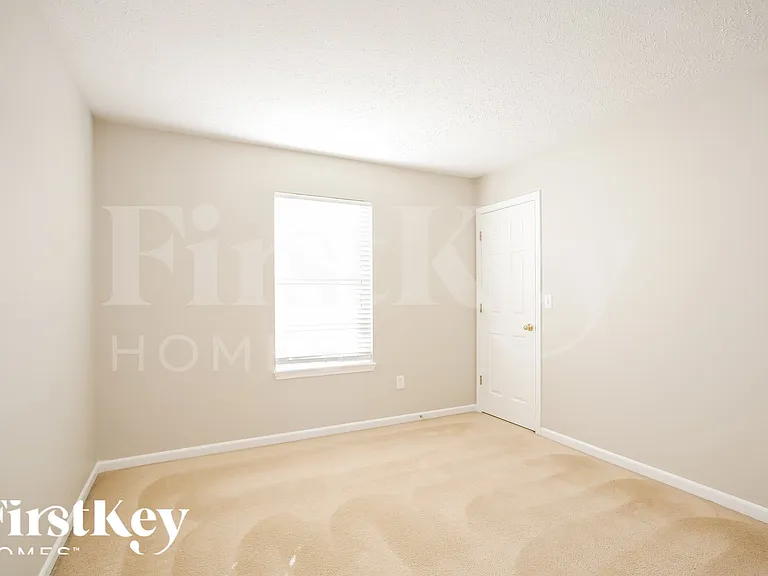 11138 Guy St — Photo 11