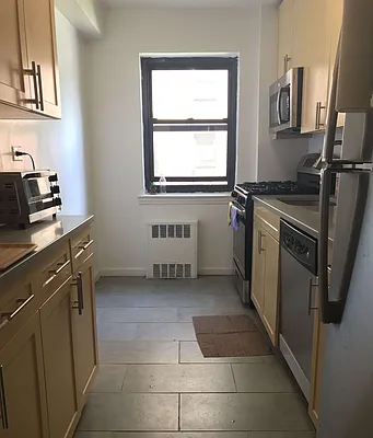 Rented by Station Cities | media 13