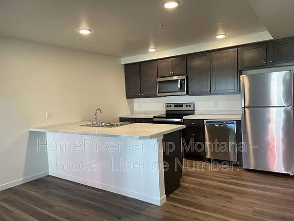 2nd image of 1355 Rodgers St #208