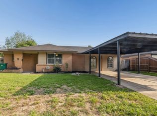 3518 Thornwood Dr, Pasadena, TX 77503
