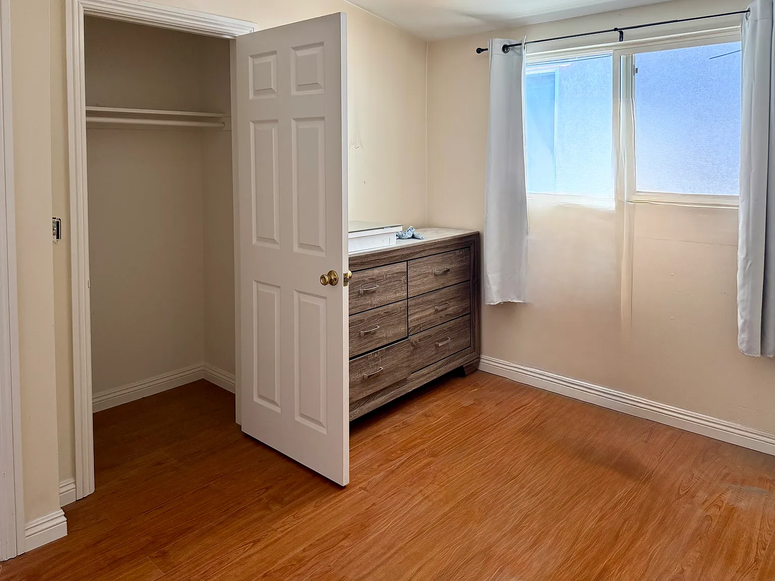 13761 Jefferson St — Photo 3