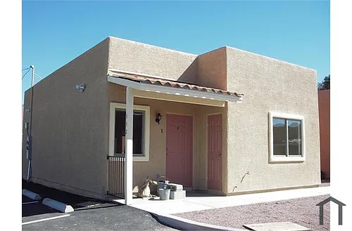 352 E Navajo Rd Photo 1