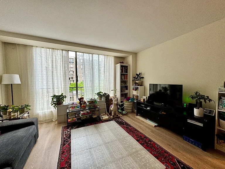 99 Pond Ave #708 — Photo 23