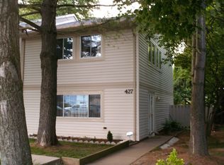 427 Reneau Way, Herndon, VA 20170