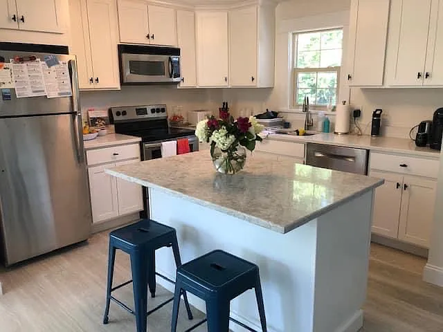 41 Richfield Rd — Photo 2