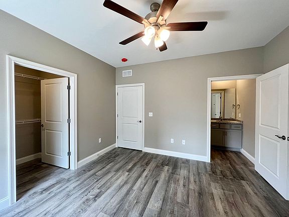 3rd image of 2154 Prospector Ct #2913