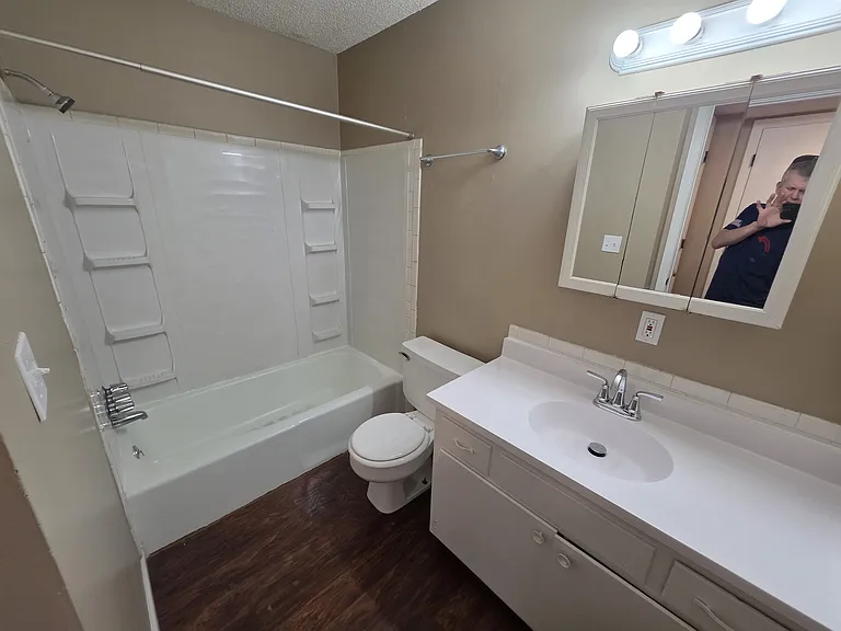 1347 SW Woodhull St #31 — Photo 6