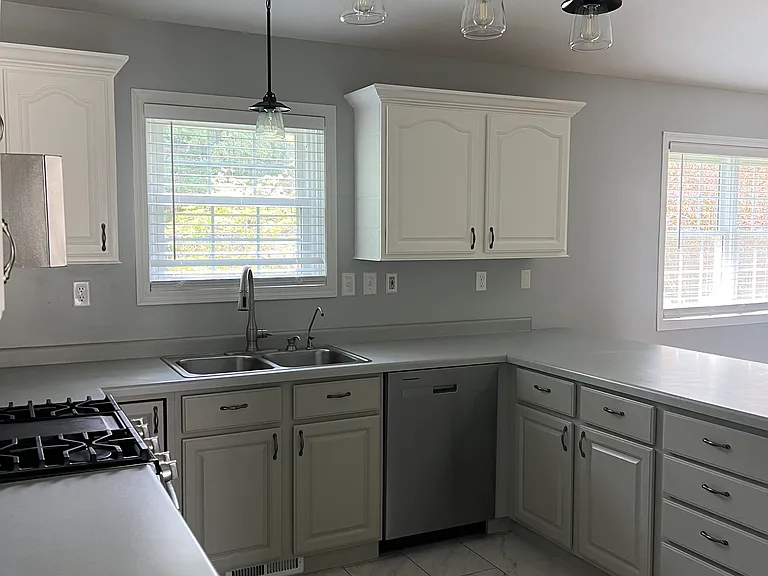 6340 Porter Dr — Photo 4
