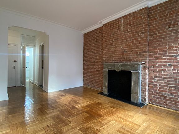 2nd image of 519 E 88th St APT 4A