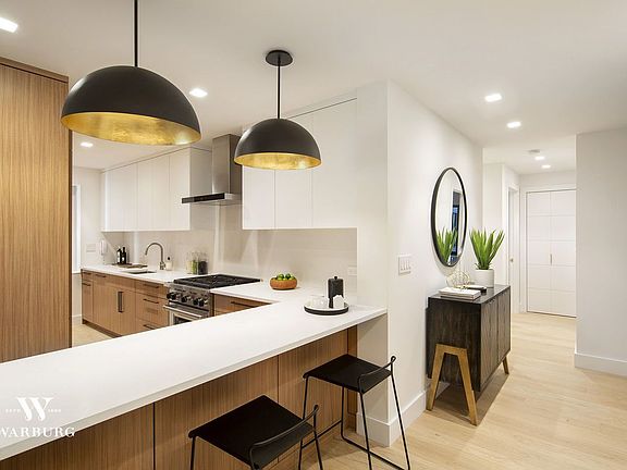 3rd image of 900 Park Ave APT 8E