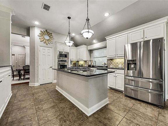4th image of 4409 Fairway Dr