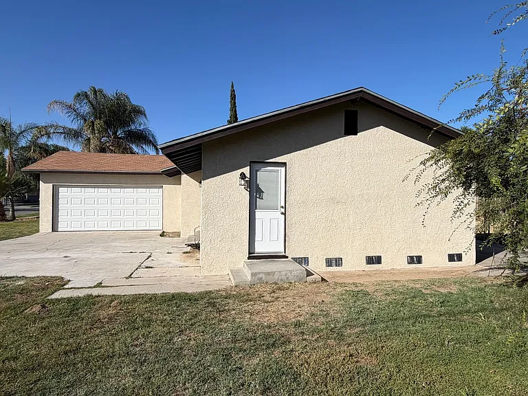 3608 Balboa Dr — Photo 5