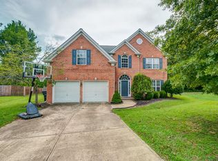 2104 Woodsway Ct, Mount Juliet, TN 37122