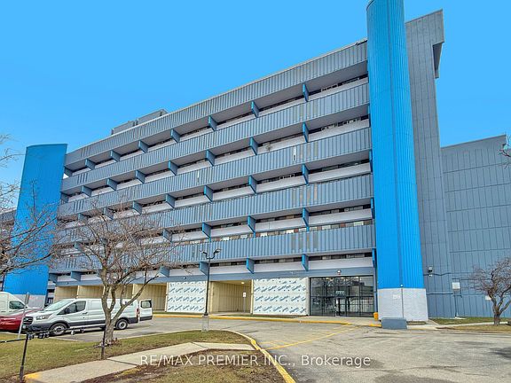 2nd image of 4645 Jane St #428
