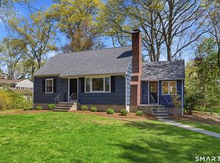 486 Morehouse Hwy, Fairfield, CT 06825