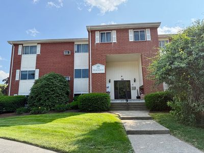 14 Dailey St APT A, Attleboro, MA, 02703