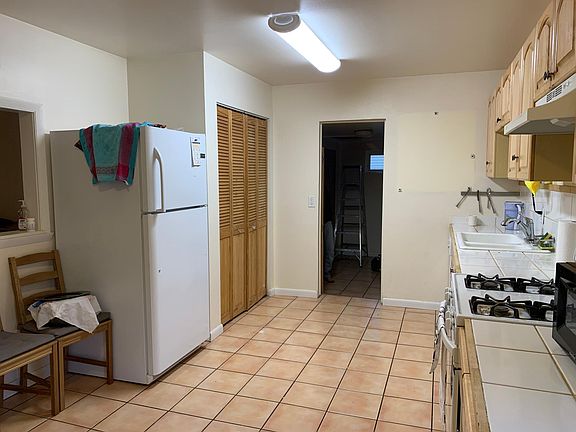 Entrance to laundry, 4th bedroom with bath 2