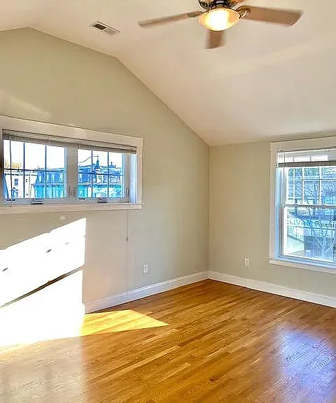 349 Somerville Ave #3 — Photo 6