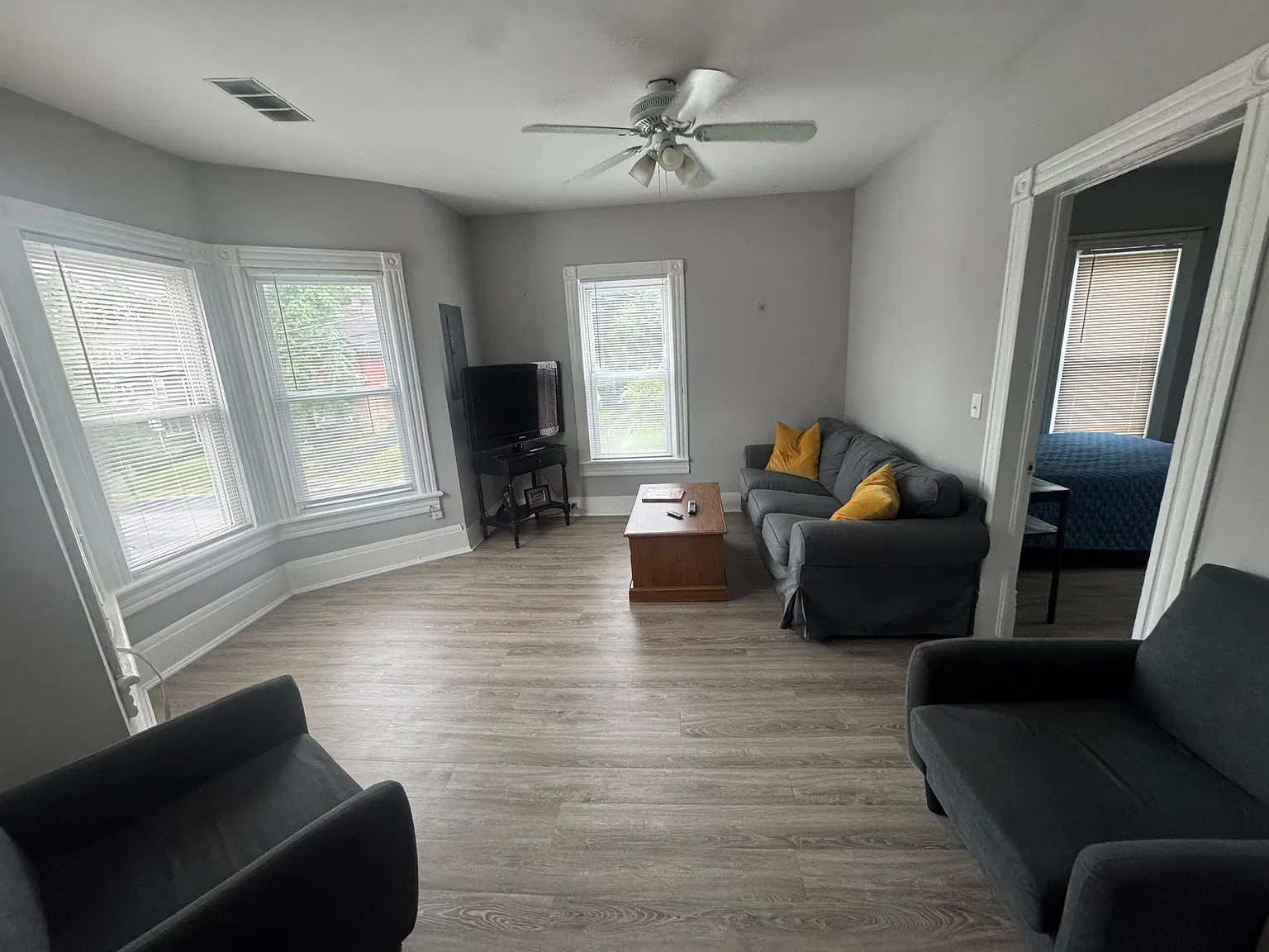 2 bed, 940 sqft, $1,500 — Photo 1