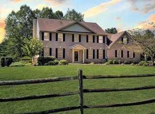 6495 Middleton Ln, New Hope, PA 18938