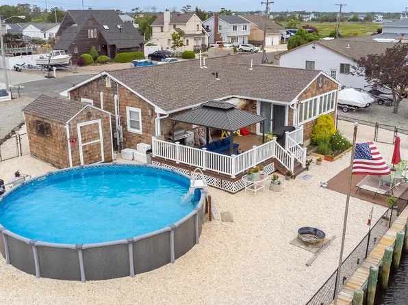 1005 Painter Point, Lanoka Harbor, NJ 08734
