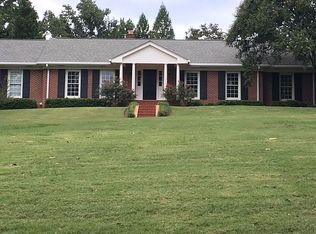 6 Barksdale Rd, Greenville, SC 29607
