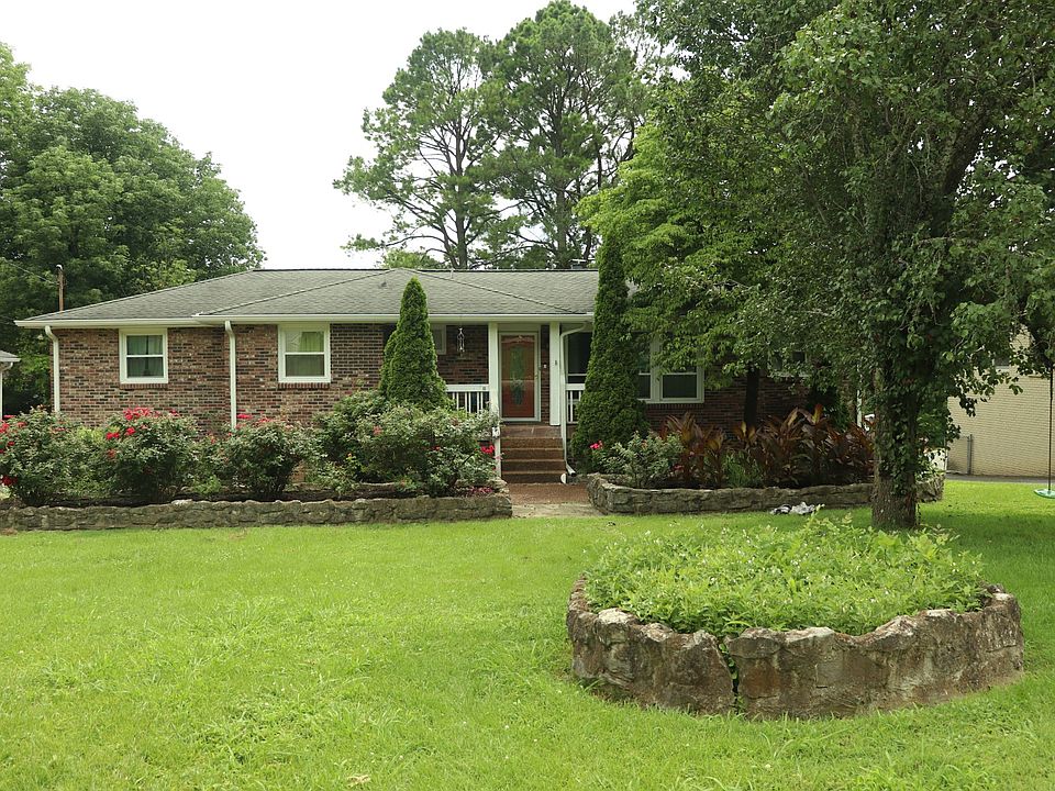 1st image of 2635 Edge O Lake Dr