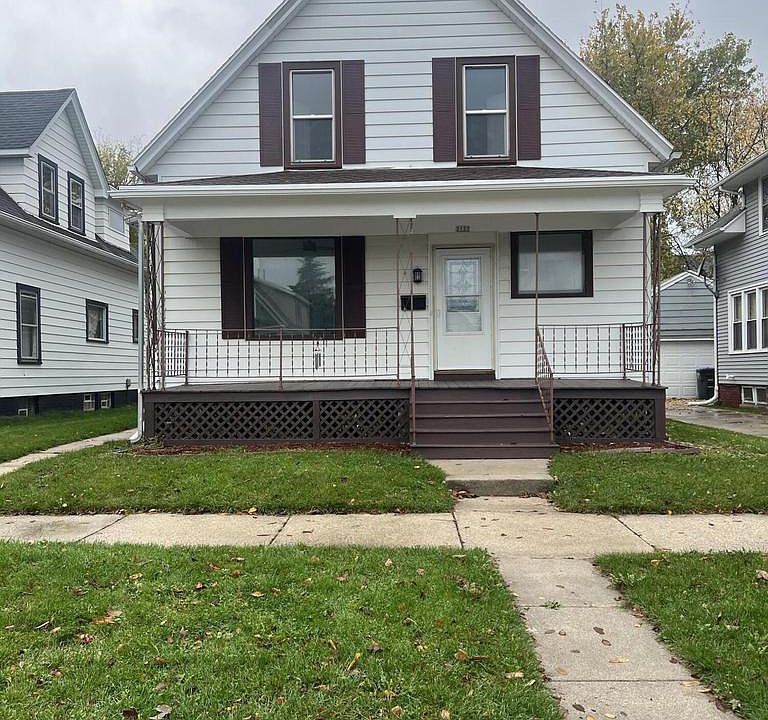 1st image of 2122 North 11th STREET