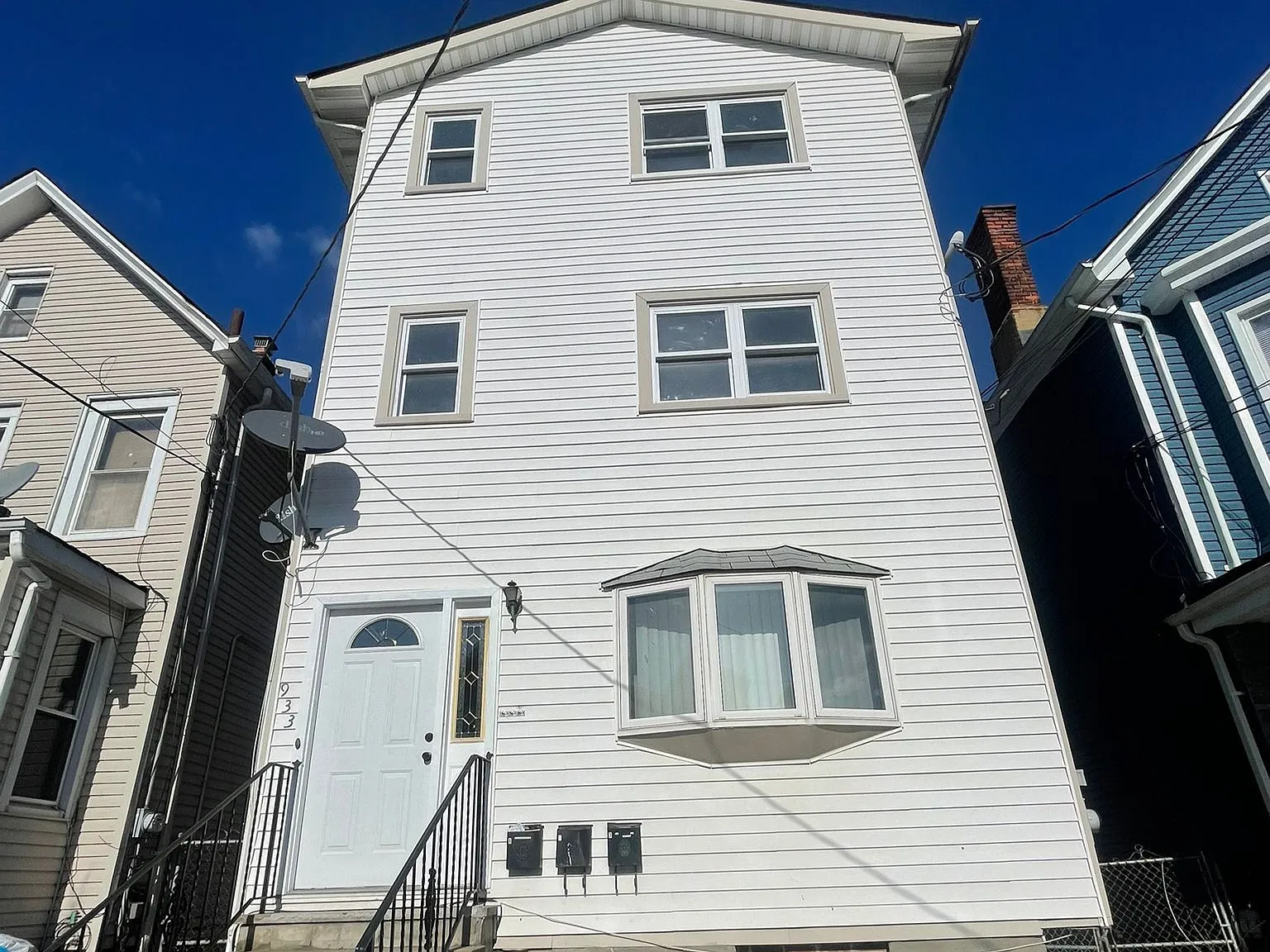 2 bed, $1,850 — Photo 1