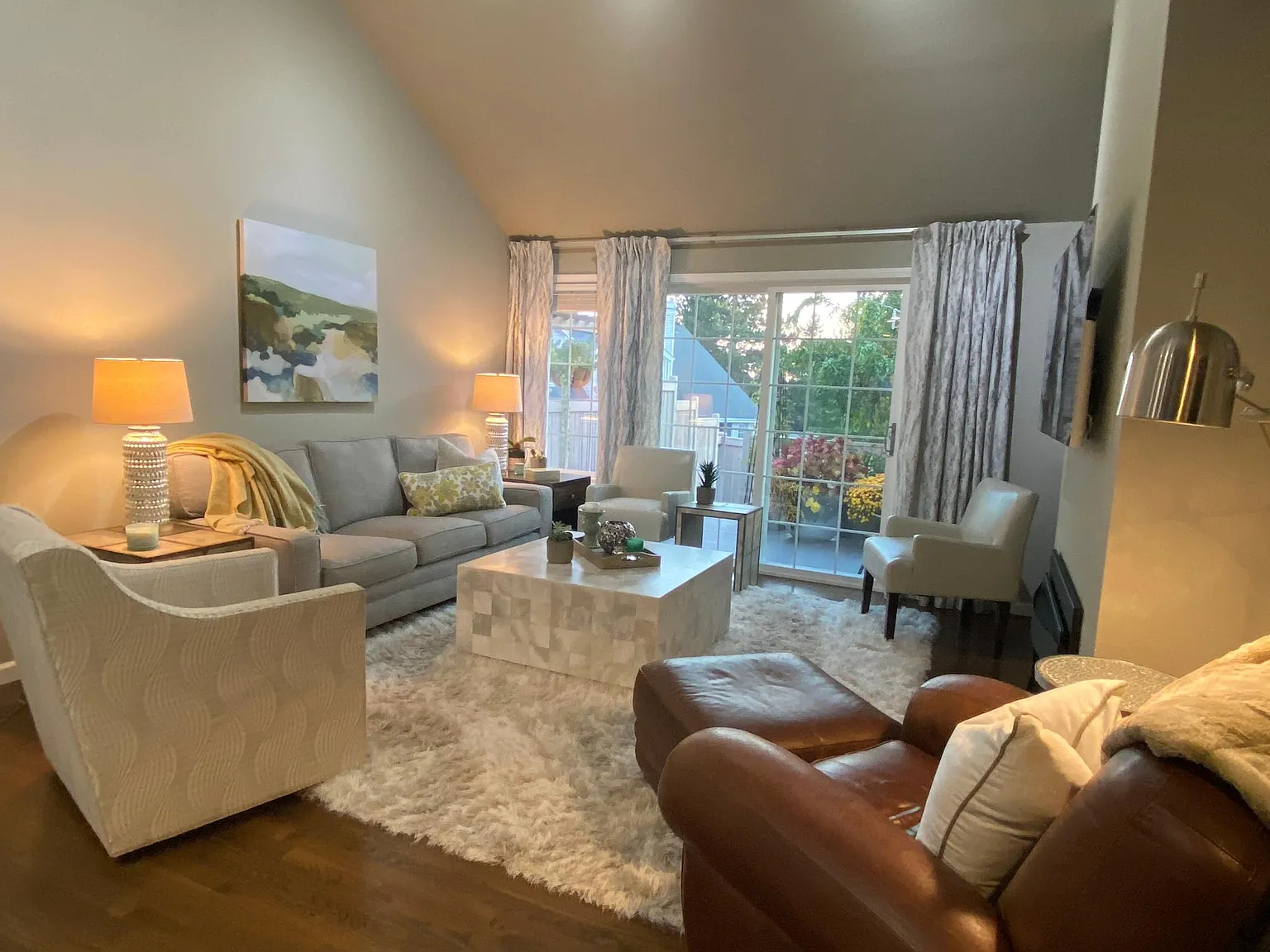 SE 238th Ln, Kent — Photo 2