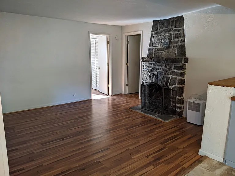 726 Middle Fork Rd — Photo 16
