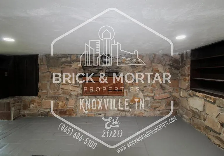 316 Sarvis Dr #1 — Photo 32